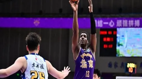 “欧洲之巅对决：皇马与AC米兰基因对决，数据预示2-0胜利格局”